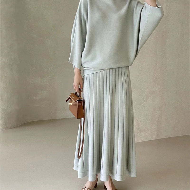 Damen Feines Strick-Set aus Viskosemix mit Oversize-Pullover und plissiertem Maxi-Rock Echoarchiv