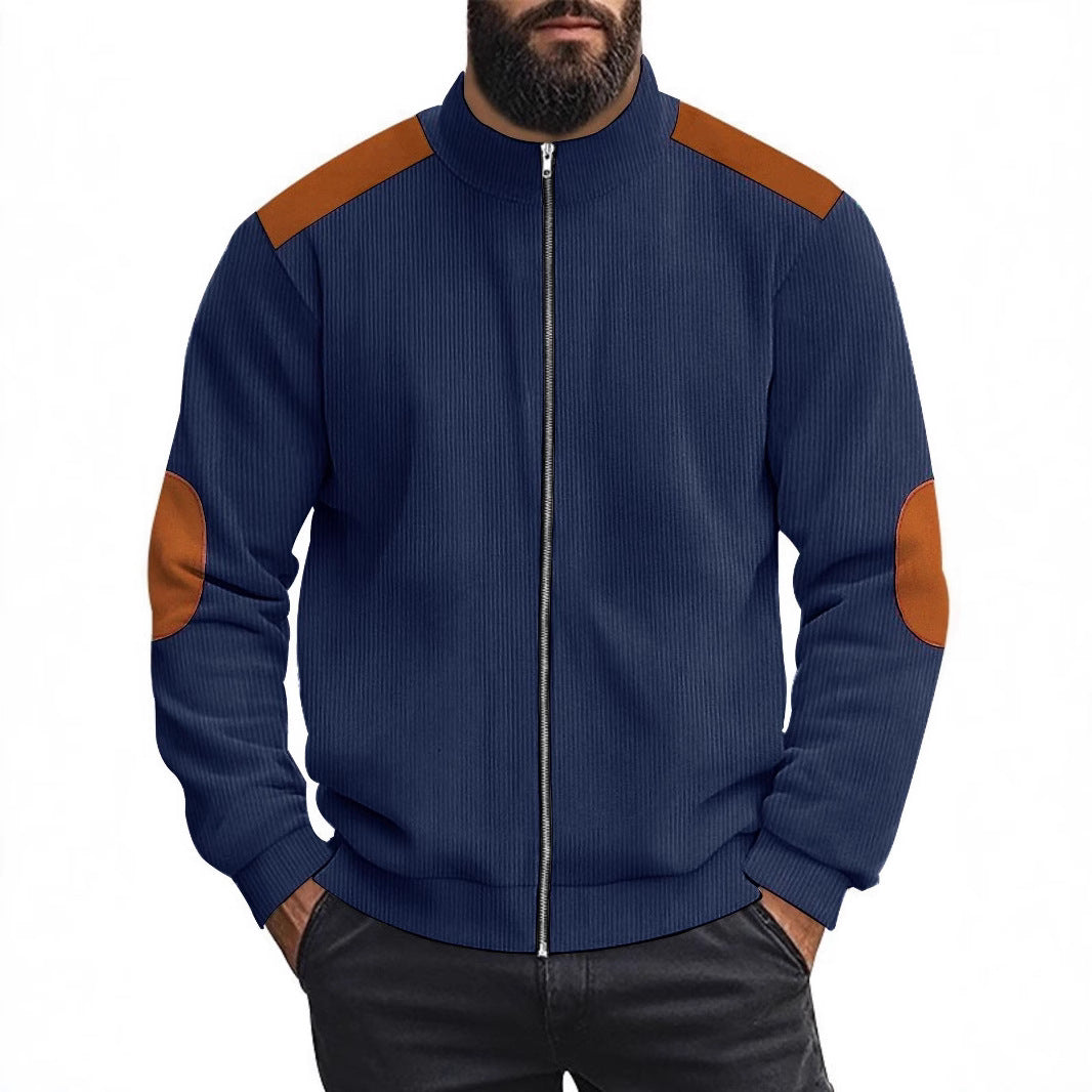 Herren Strickjacke mit modernen Lederakzenten und hoch geschlossenem Kragen Echoarchiv
