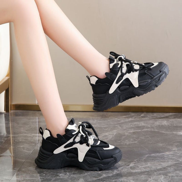 Damen Chunky Sneakers mit atmungsaktiver Mesh-Oberfläche und robustem Profil Echo Archiv