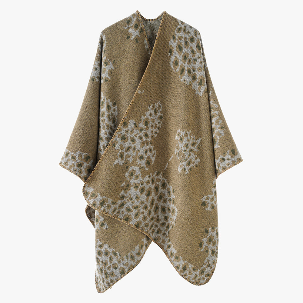 Damen Wolloptik-Überwurf mit gewebtem Leopard-Jacquard und offenem Zipfelrand Echo Archiv