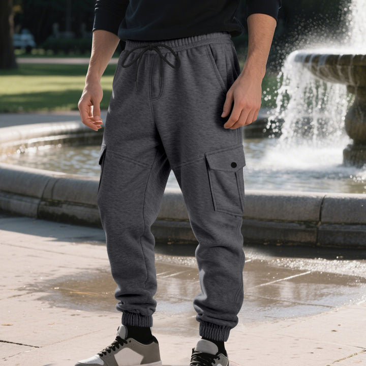 Herren Funktionale Cargo-Jogginghose mit Tunnelzug, Sicherheits-Flap-Taschen und elastischem Knöchelbündchen – Bravaro
