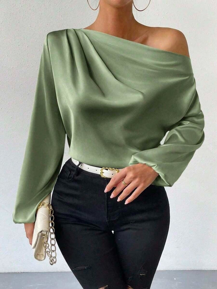 Damen Satin-Oberteil mit asymmetrischem Ausschnitt und fließendem Schnitt Echo Archiv