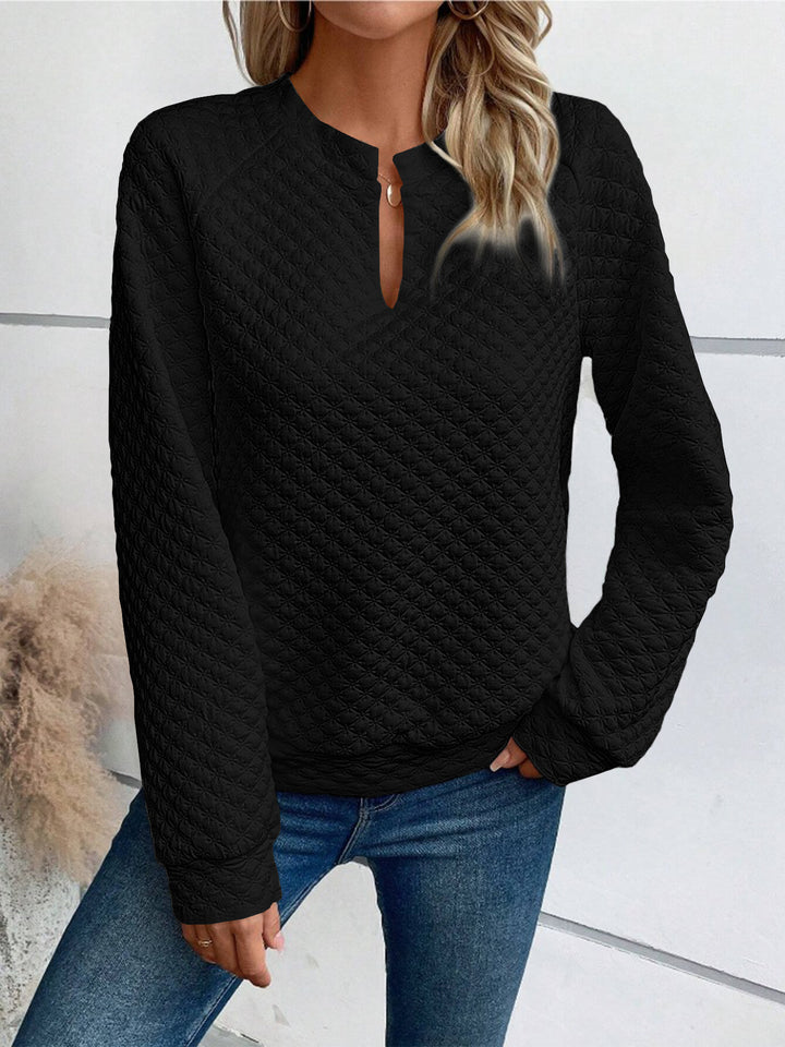 Damen Gesteppter Kuschel-Pullover mit Schlitzkragen Echoarchiv