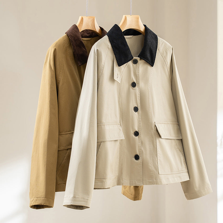 Damen Kurzjacke mit Cordkragen und aufgesetzten Taschen Echoarchiv