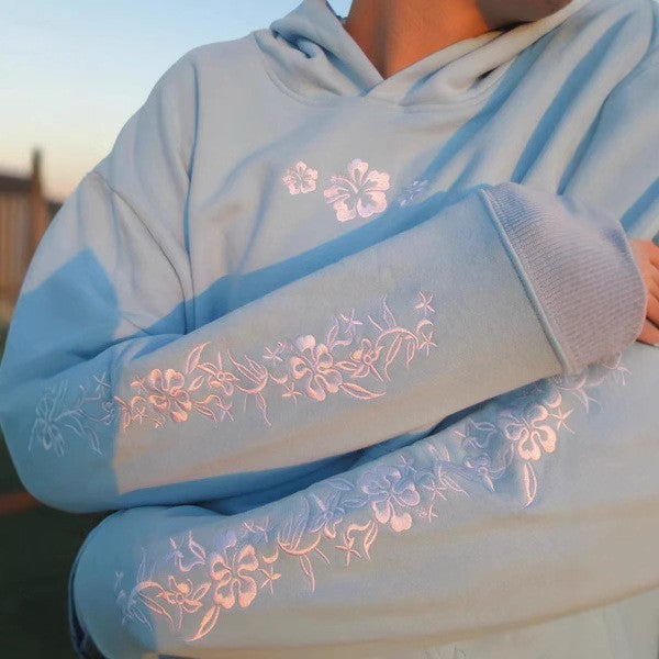 Damen Kapuzenpullover mit floralem Stickereien und bedrucktem Kapuzenfutter – Auréline