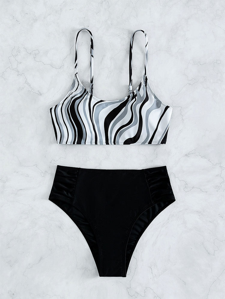 Damen Triangel-Bikini-Set mit modischem Wickeldetail und hochtailliertem Slip Echo Archiv