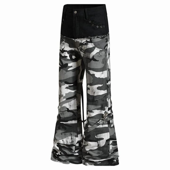 Damen Weite High‑Waist Cargohose im Camouflage‑Look mit Bondage‑Riemen Echoarchiv
