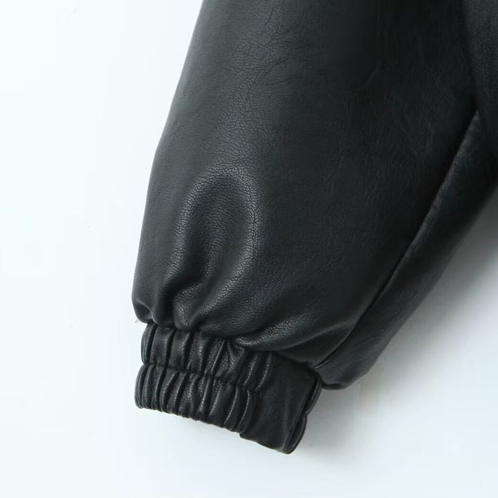 Damen nan oversized Kunstleder-Bomberjacke mit Hemdkragen elastischem Saum und aufgesetzten Pattentaschen Echo Archiv