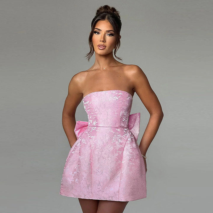 Damen Strapless Cocktailkleid mit voluminösem Rock Echo Archiv