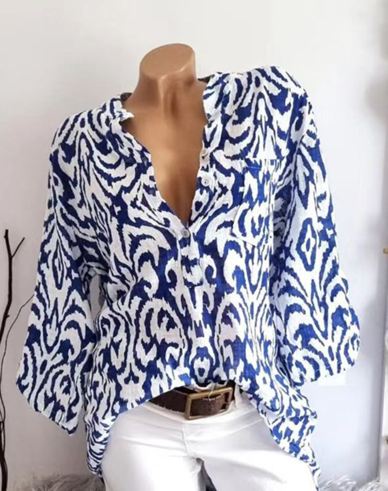 Damen nan locker geschnittene Tunika-Bluse mit Ikat‑Muster, V‑Ausschnitt und Dreiviertelärmeln Echo Archiv