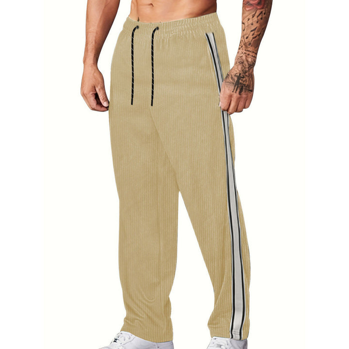 Herren Sportliche Freizeithose mit seitlichen Streifen Echoarchiv