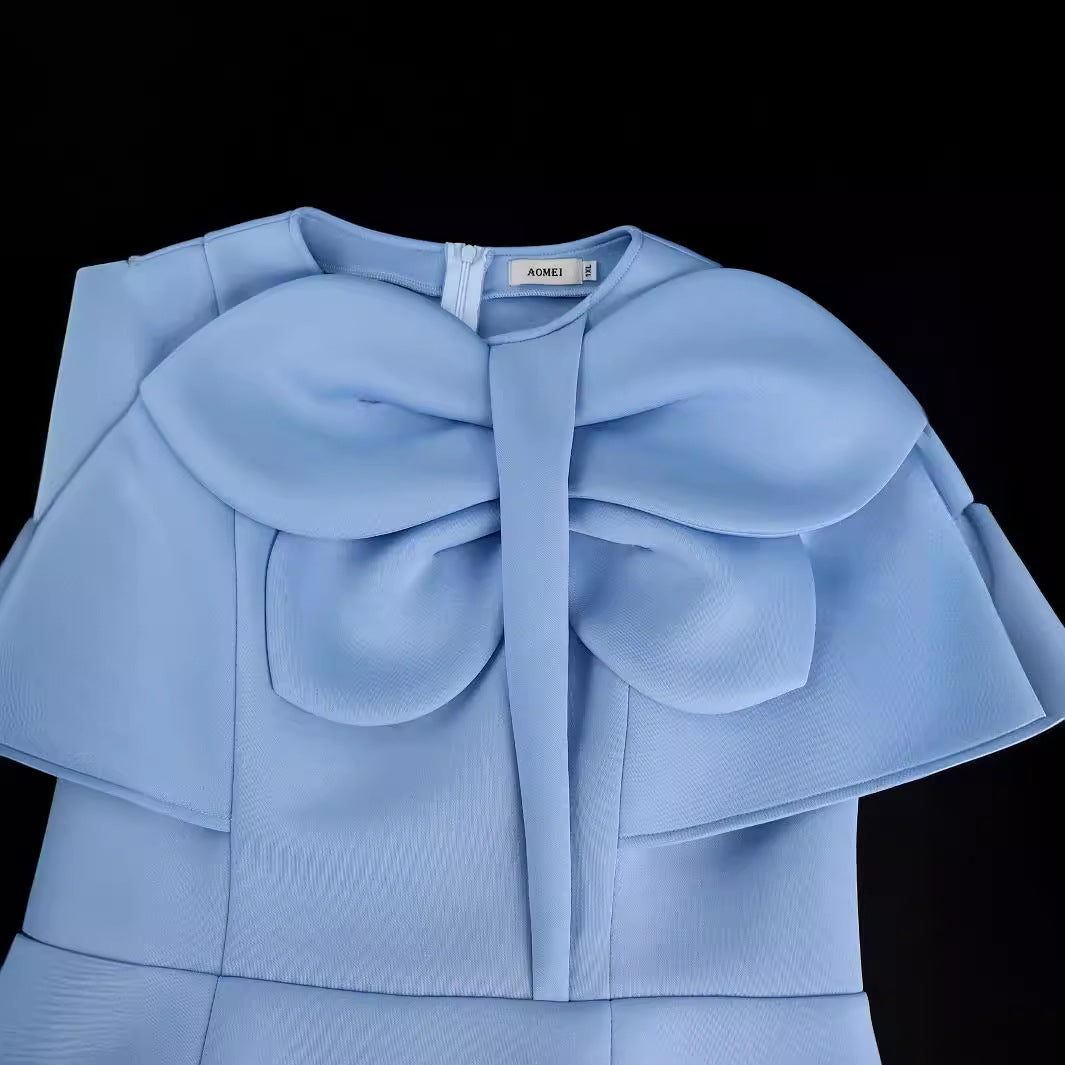 Damen Elegantes Kleid mit voluminösem Schleifenakzent Echo Archiv