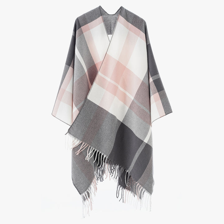 Damen Oversize-Karoponcho aus weichem Wollmix mit Fransensaum – Célinea