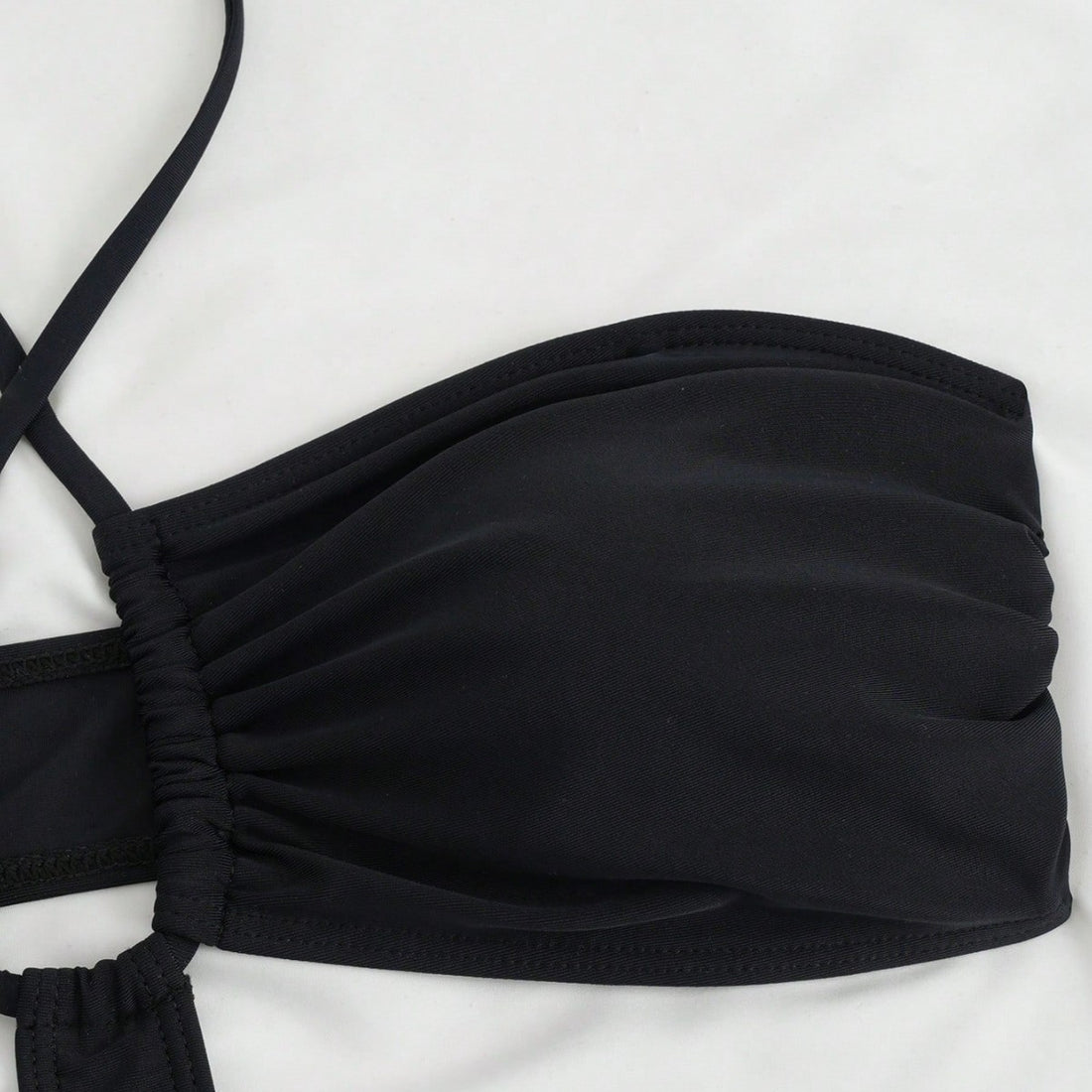 Damen Badeanzug mit verführerischem Cut-Out Design – Maréssa