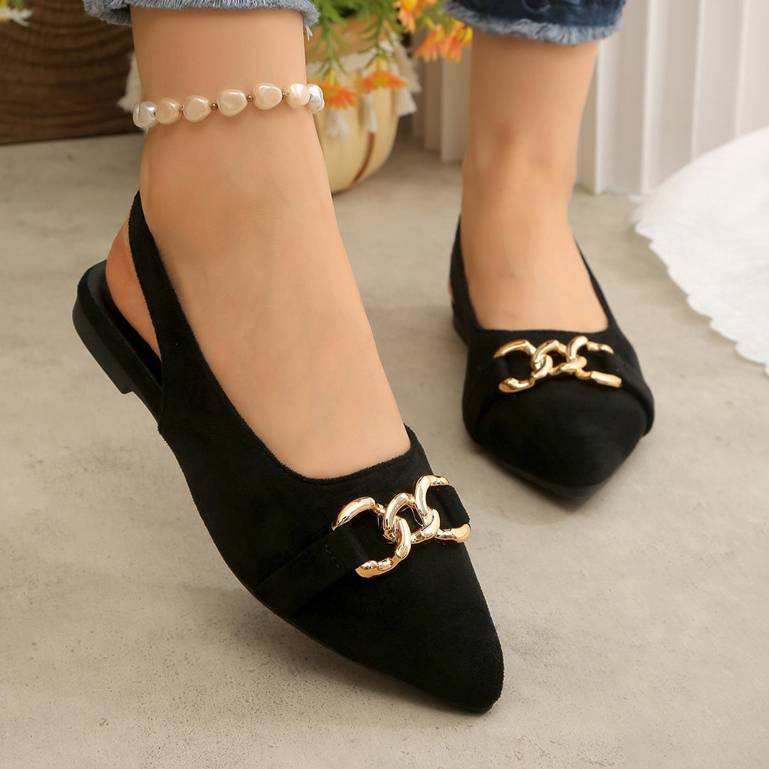 Damen Ballerinas mit Fersenriemen, spitzer Kappe und goldener Kettenverzierung – Lioré
