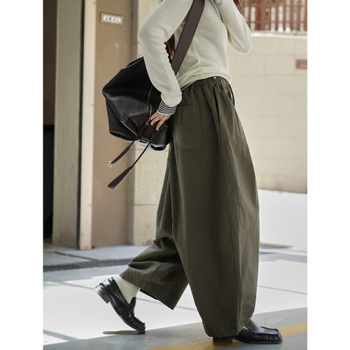 Damen Weite High‑Waist Cargo-Harem-Hose mit elastischem Bund und großen aufgesetzten Taschen Echoarchiv