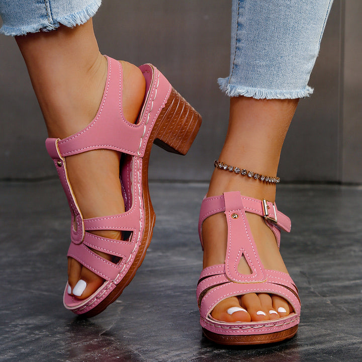 Damen Sandalette mit Cut-Out-Riemen, gepolstertem Komfortfußbett und mittelhohem Blockabsatz – Sorelia