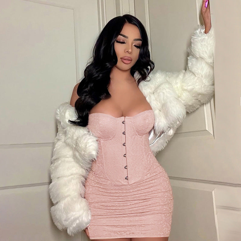 Damen minimalistisches Korsettkleid mit eleganter Knopfleiste und Spitzenakzenten Echo Archiv