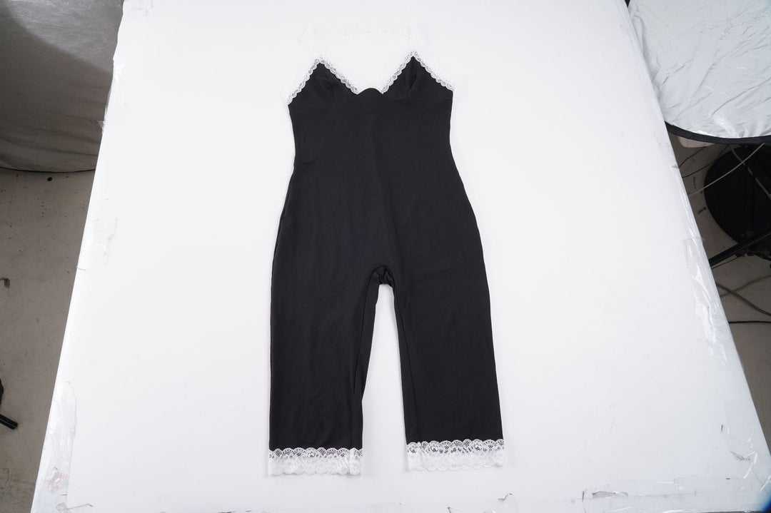 Damen Jumpsuit mit Spitzenakzenten und figurformendem Schnitt Echo Archiv