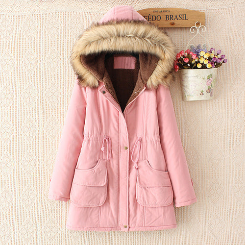 Damen Winterparka mit abnehmbarer Kunstfellkapuze, Teddy-Innenfutter und taillierendem Tunnelzug – Montévia