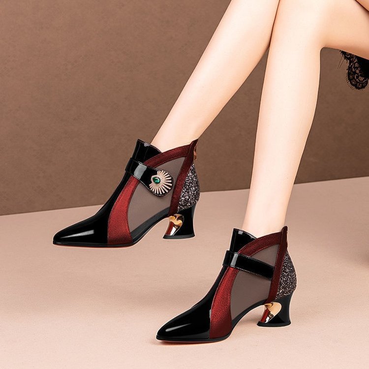 Damen Elegante Ankle Boots mit transparenten Einsätzen und Glitzer-Detail – Varelle