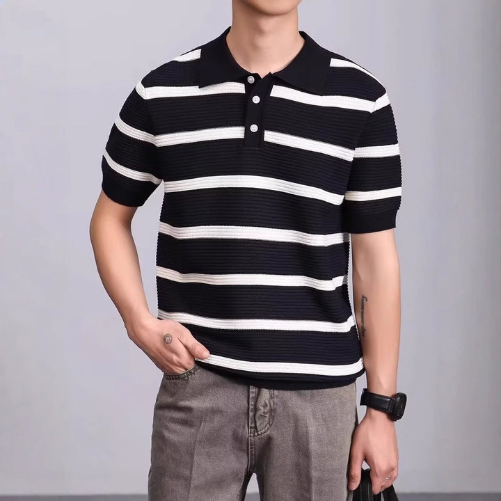 Herrenmode Poloshirt mit kurzem Arm und gestricktem Muster Echo Archive