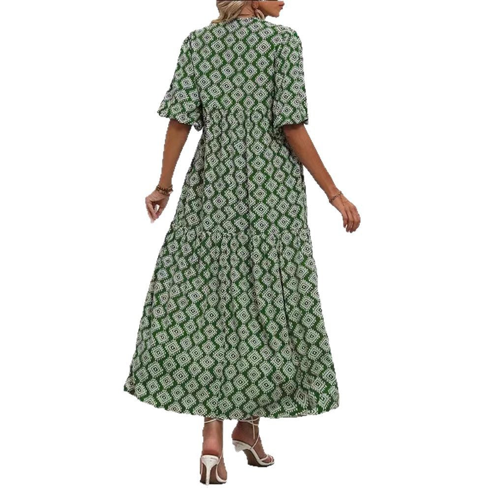 Damen nan luftiges Maxikleid mit geometrischem Ethno-Print, gerafftem Stufenrock und Schlüssel-Ausschnitt Echo Archiv