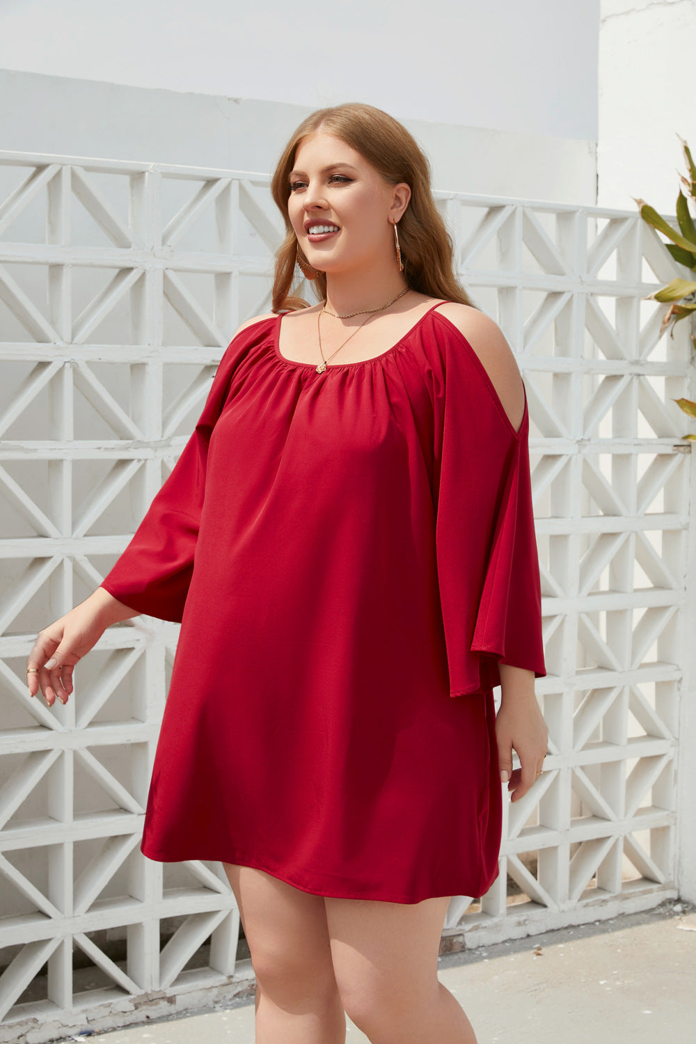 Damen Sommerkleid mit offenem Schulterdesign und voluminösen Ärmeln Echo Archiv
