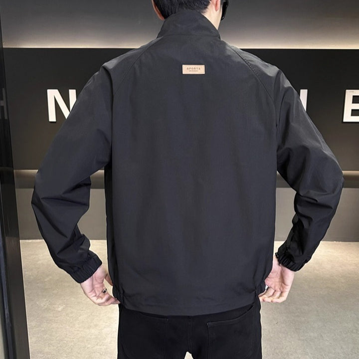 Herren Leichte Übergangsjacke mit hohem Kragen Echoarchiv