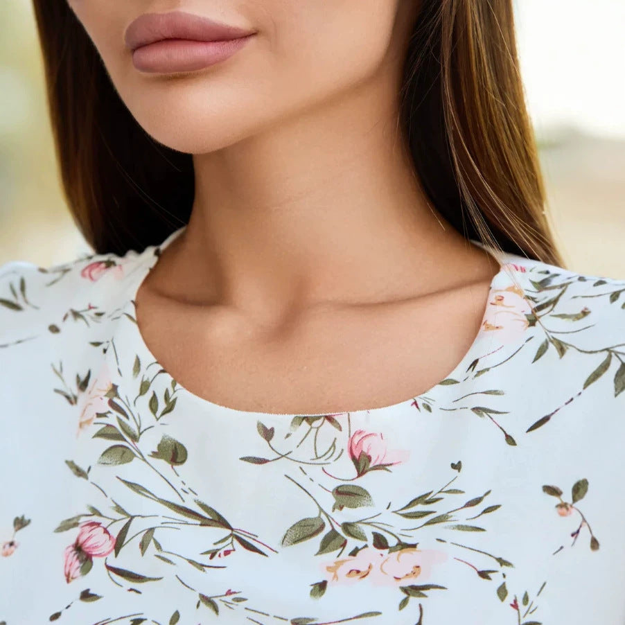 Damen Midi-Kleid mit floralem Design und fließendem Schnitt Echo Archiv