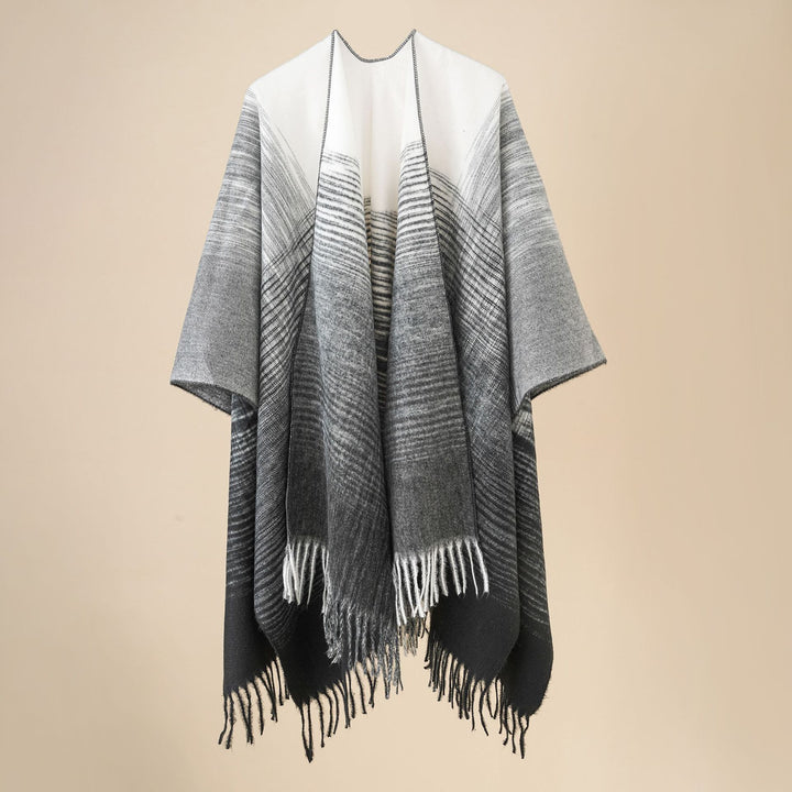 Damen Weit geschnittener Karierter Poncho mit Fransen und V‑Ausschnitt – Avérine