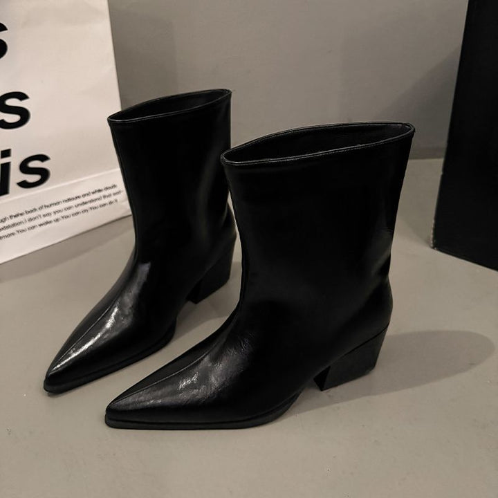 Damen Spitz zulaufende halbhohe Stiefelette mit skulptiertem Blockabsatz Echo Archiv
