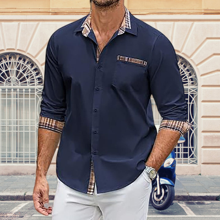 Herren elegantes Langarmhemd mit kontrastierenden Knopfdetails Echoarchiv