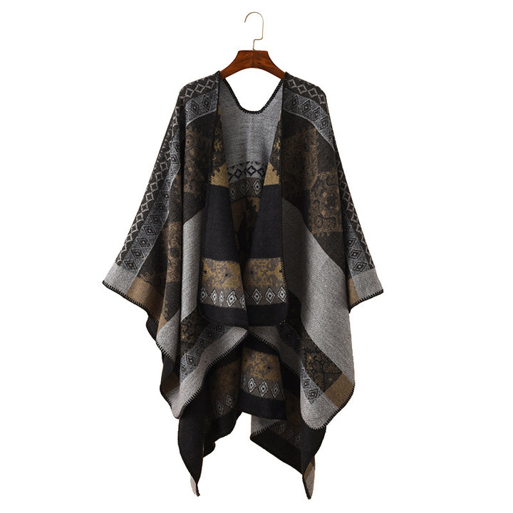 Damen Oversize Strickponcho mit folklorischem Jacquardmuster – Avérine