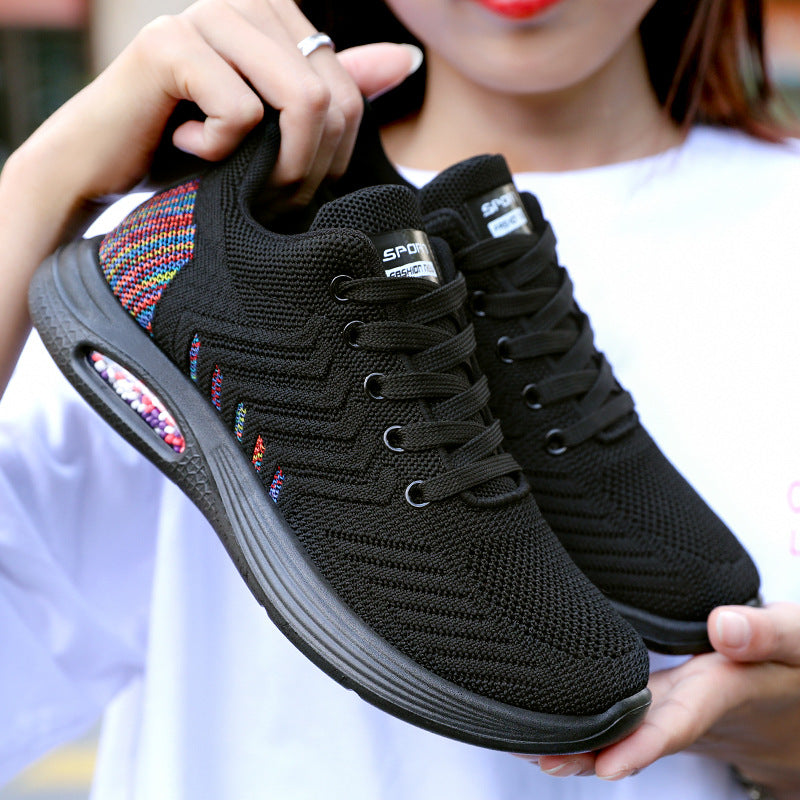 Damen Sportliche Sneakers mit atmungsaktiver Netzstruktur und Dämpfungstechnologie Echo Archiv