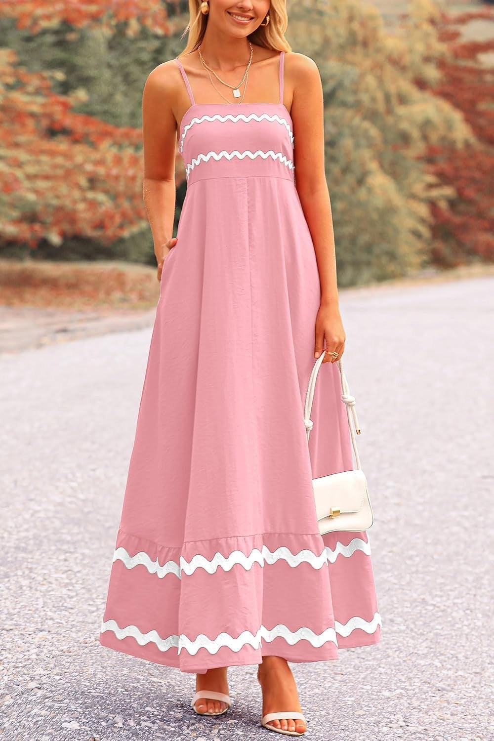 Damen Maxikleid mit eleganten Zierhörnchen und verstellbaren Trägern Echo Archiv