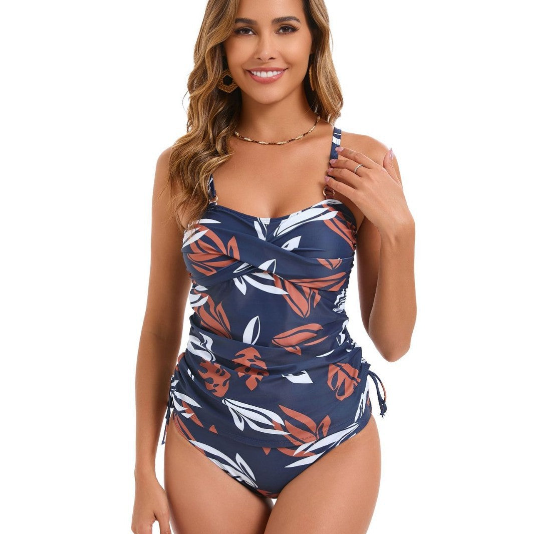 Damen Einteiler Badeanzug mit raffinierten Rüschendetails und floralem Design Echo Archiv