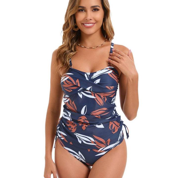 Damen Einteiler Badeanzug mit raffinierten Rüschendetails und floralem Design Echo Archiv