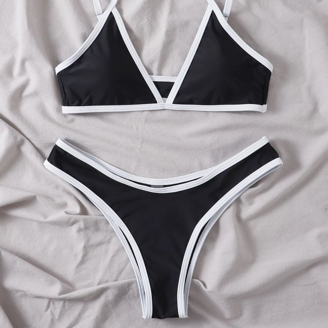 Damen Triangel-Bikini mit kontrastierenden Details Echo Archiv