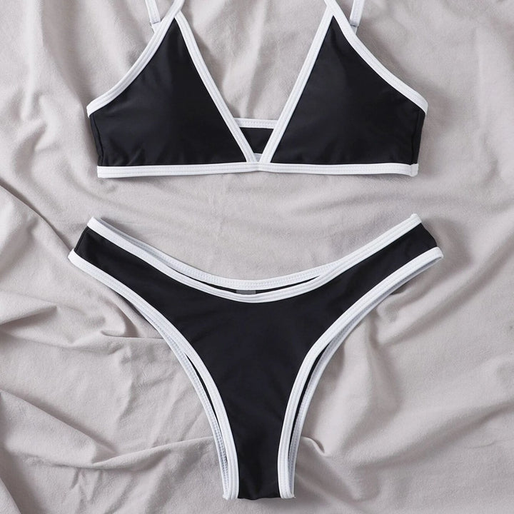 Damen Triangel-Bikini mit kontrastierenden Details Echo Archiv