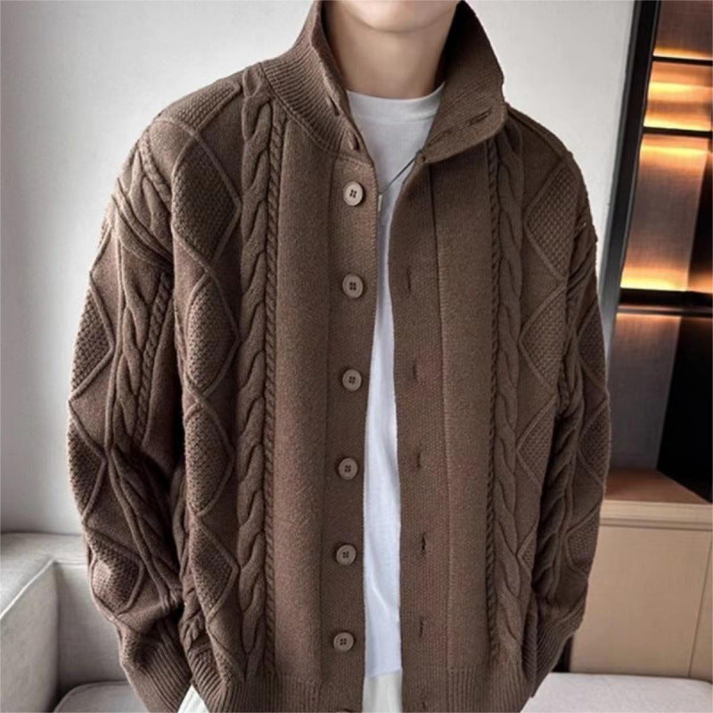 Herren Lockere Strick-Cardigan mit hohem Stehkragen und Zopfmuster Echoarchiv