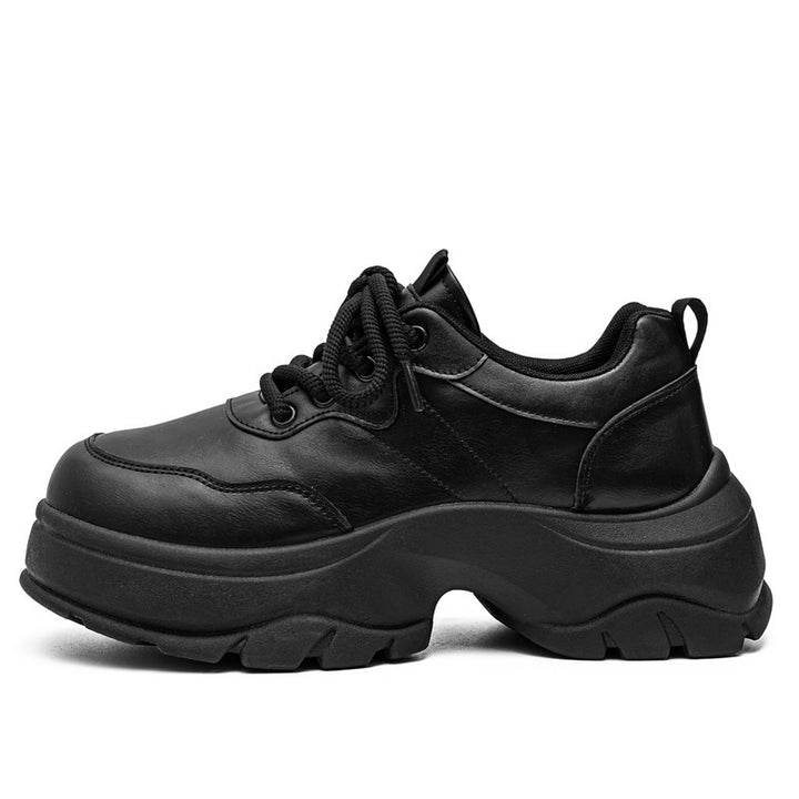 Damen urbane Plateau‑Chunky‑Sneaker mit extra hoher Dämpfung, gepolstertem Knöchelkragen und griffiger Offroad‑Profilsohle Echo Archiv
