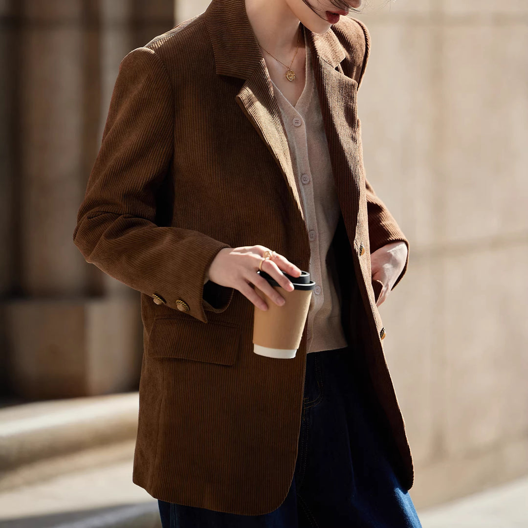 Damen modischer Cordblazer Echoarchiv
