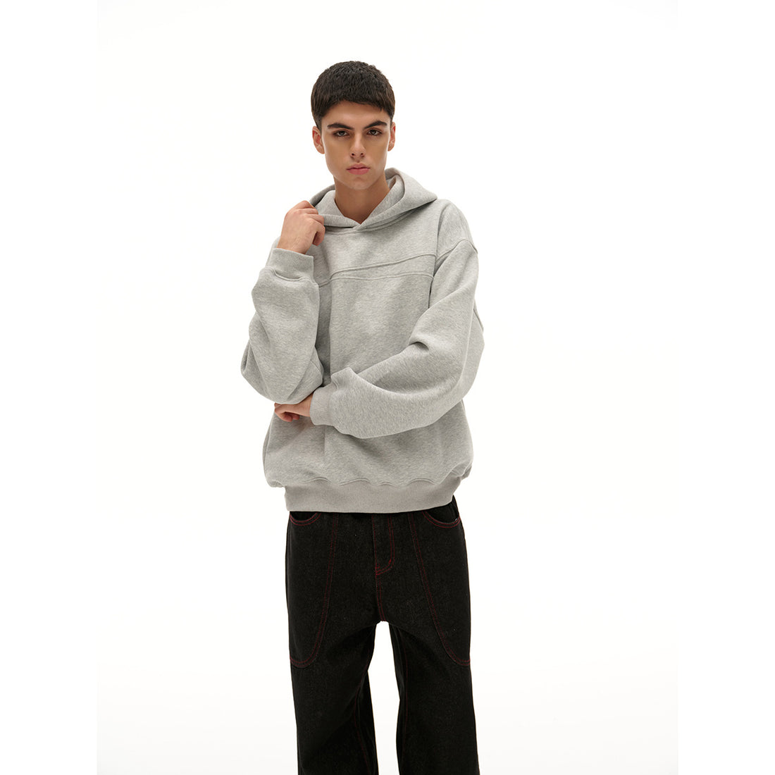 Unisex Kapuzenpullover mit Oversize-Schnitt und dezenter Brustpasse Echoarchiv