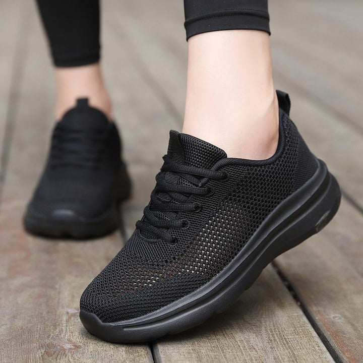 Unisex nan federleichter Mesh-Freizeitschuh mit atmungsaktivem Strukturstrick, ergonomischer Komfortsohle und Zuglasche Echo Archiv
