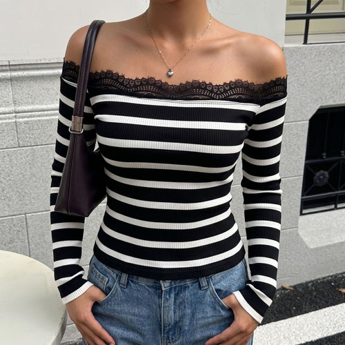 Damen Off-Shoulder Streifenoberteil mit Spitzenrand Echo Archiv