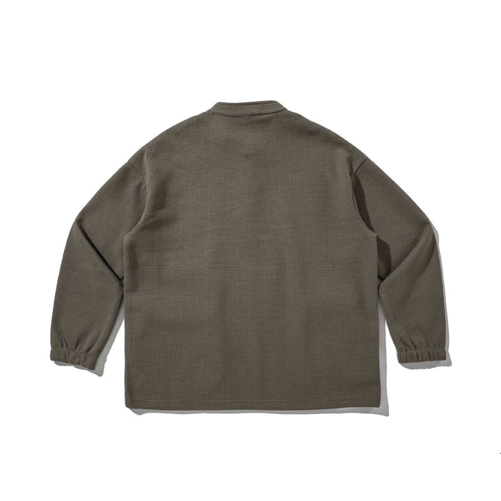 Herren Waffelstrick-Henley-Pullover mit Stehkragen, Druckknopfleiste und großen Utility-Taschen Echoarchiv