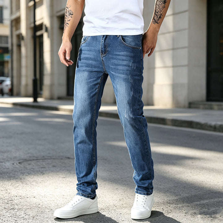 Herren Elegante Slim-Fit Jeans mit modischem Used-Look Echoarchiv