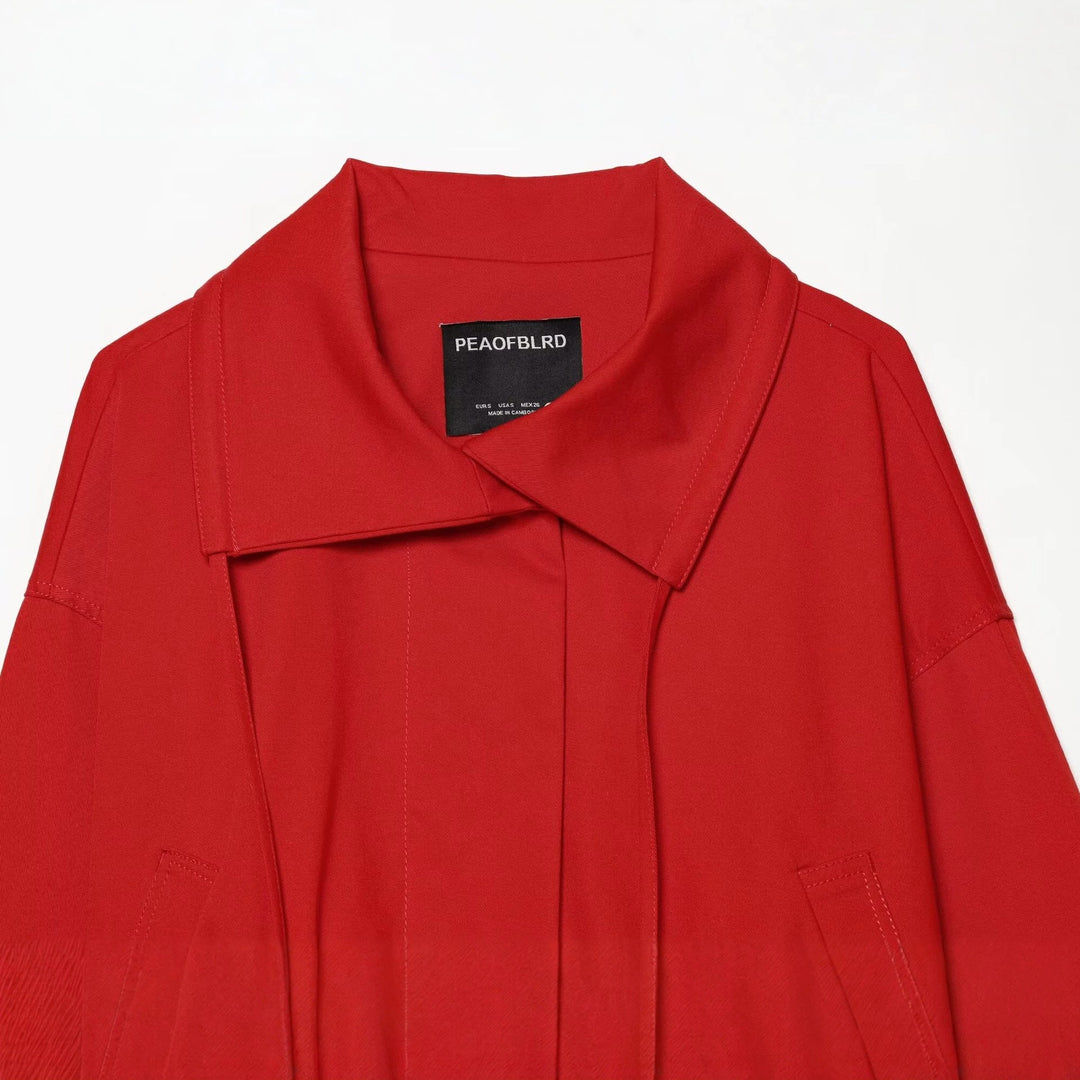 Damen Cropped‑Trenchjacke mit Tunnelzug, Knotenbindegürtel und markantem Stehkragen Echo Archiv