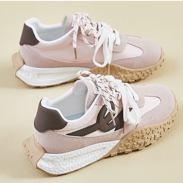 Damen Sportliche Sneakers mit innovativem Dämpfungssystem und flexibler Laufsohle Echo Archiv
